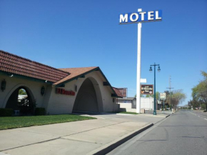 Гостиница El Rancho Motel Lodi  Ло́ди